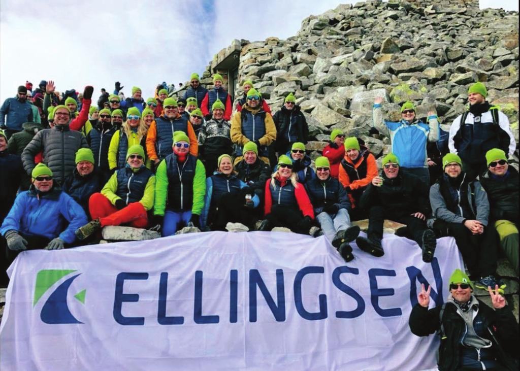 Lørdag morgen startet vi turen opp til Gaustatoppen i strålende vær.