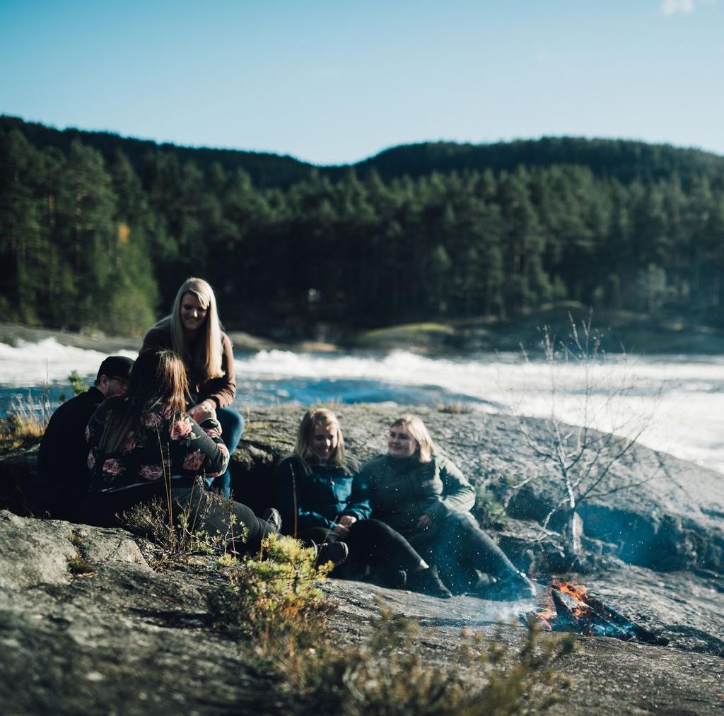 3. FRILUFTSLIV LIGHT I fellesskap drar vi