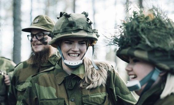 KYLLINGSTAD DESIGN FOTO: STIAN HERDAL, EVJE FHS, ISTOCK TRYKK: KAI HANSEN TRYKKERI Vi ønsker at vår skole skal være en stressfri skole med læring uten press bidra til slitesterk selvfølelse gi