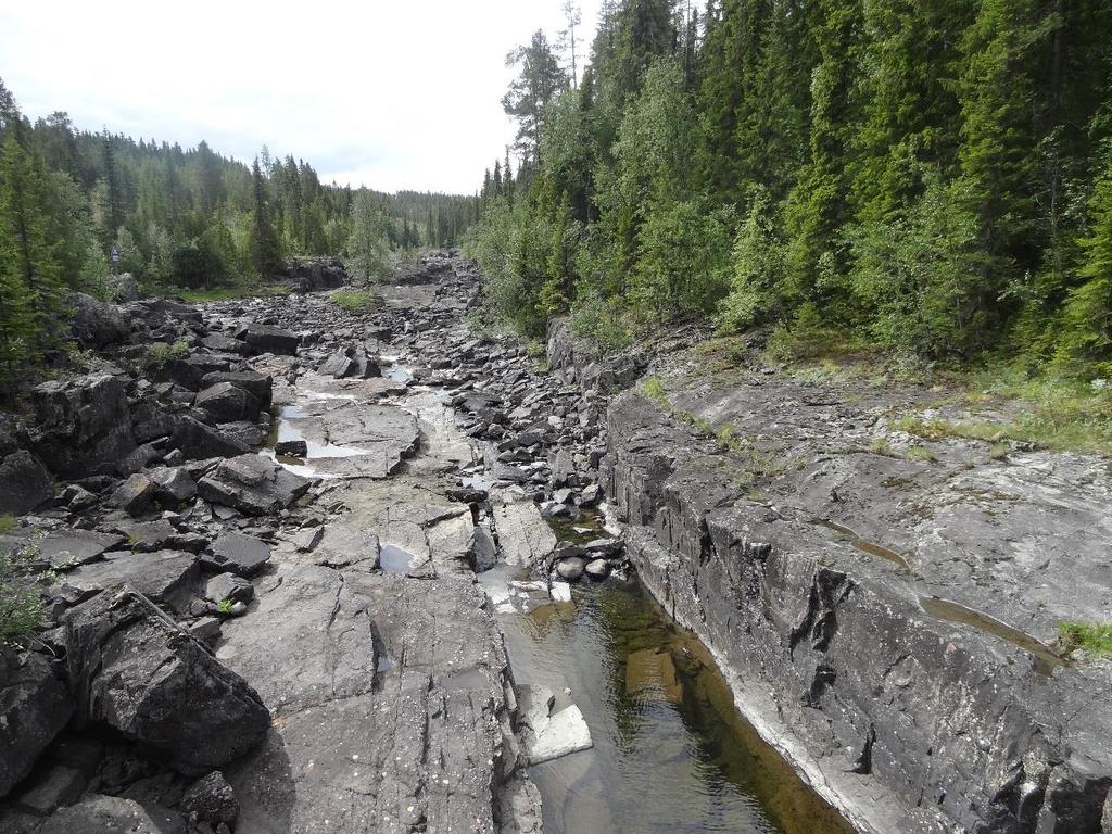 Side 36 Kommunene har gjennom Hydrologiservice beregnet et produksjonstap på 7 GWh årlig med dette slippet. FBR har på sin side beregnet et tap på 17 GWh årlig, dersom dette legges til grunn.