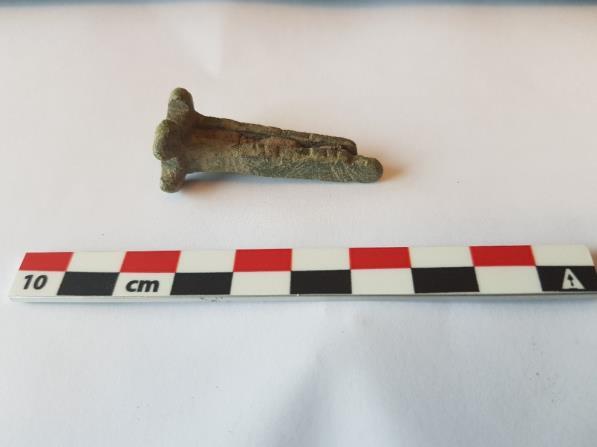 Fremre del av en støtnøkkel, sannsynligvis fra vikingtid eller middelalder.