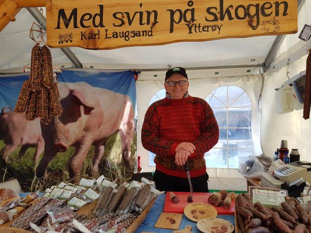 Premien er et glassfaat, diplom og gratis stand neste martna. Evåluering bodholdere/utstillere I å r hådde vi for første gång elektronisk på melding og betåling åv bodplåss.