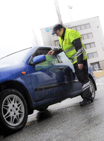 Trafikksikkerhet Nullvisjonen halvering av antallet drepte og hardt skadde innen 2024 Vegutbygging Drift og vedlikehold Trafikant