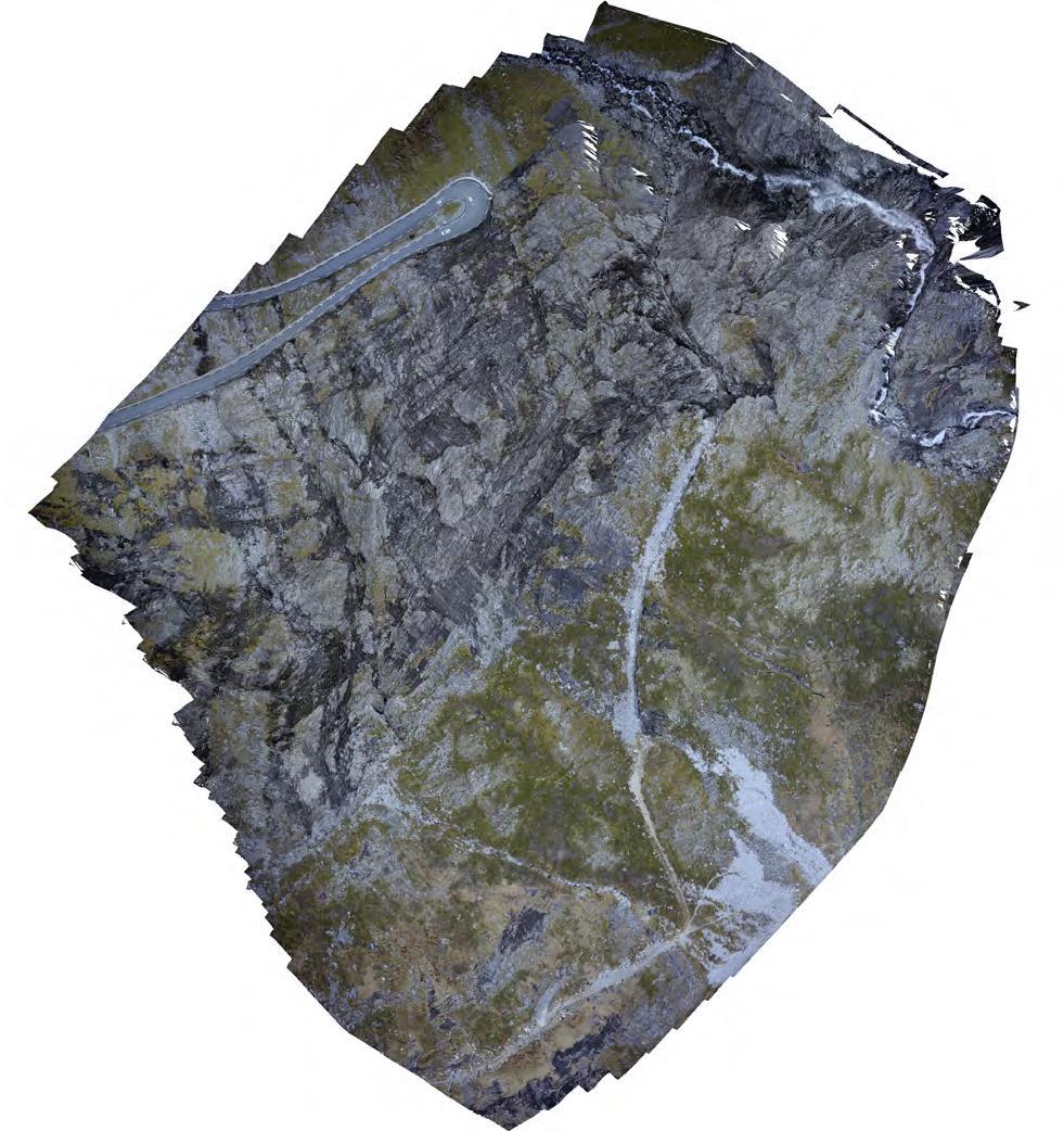Trollstigen - Deformasjonsanalyse av bratt fjellside for Statens Vegvesen Fotogrammetri fra RPAS Terrestrisk skanning - Leica P20 skanner Passpunkter målt med totalstasjon 80 320 meter flyhøyde