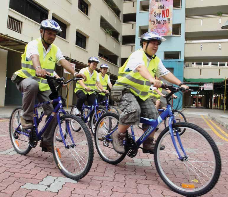 Grassroots leaders on patrol in Zhenghua constituency in response to the recent street gang violence. As new issues arise, we must develop new approaches.
