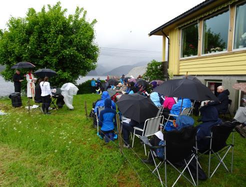 A. Innleiing "Menighetsrådet skal ha sin oppmerksomhet henvendt på alt som kan gjøres for å vekke og nære det kristelige liv i soknet, særlig at Guds ord kan bli rikelig forkynt, syke og døende