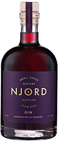 Njord Distilled Slow Sloe Gin En gin som er et resultat av Spirit of Njord sin stadige trang for å utforske naturen.