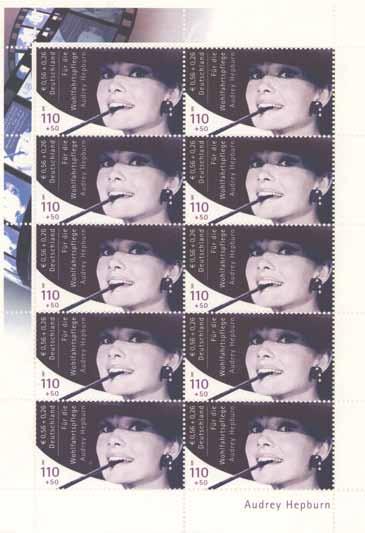 Etter at Deutsche Post hadde trykt de 14 millioner merkene ble de likevel ikke godkjent av Hepburns familie. Merkene ble derfor ødelagt, men noen eksemplarer var på avveie.