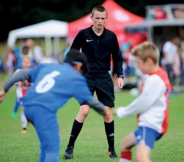 BARNEFOTBALL- BESTEMMELSER REGLER OG VEILEDNINGER