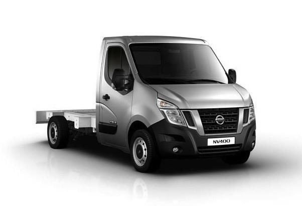 NISSAN NV400