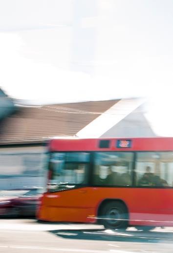 kollektivtrafikken til et naturlig