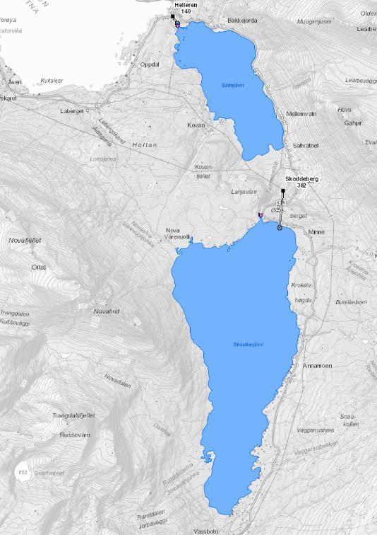 Det er 6-7 hytter rundt innsjøen, fem-syv helårsboliger og i nordvestenden ligger et nylig nedlagt gårdsbruk. Innsjøen ligger 136 m.o.h. og utgjør hovedmagasinet i «Gausvikreguleringa» (tabell 1).