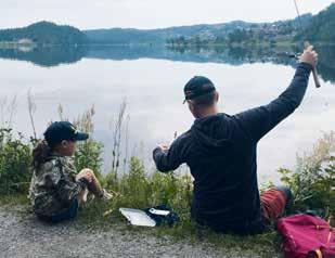 35 Naturlos: Reidun Forbes og Trygve Løland Arrangør: Lillesand og omegn turistforening og irkenes IL Telefon: 936 00 324 LØRDAG 25 Venneslafjord-dagen "w< Fiskedag og konkurranser med premier for