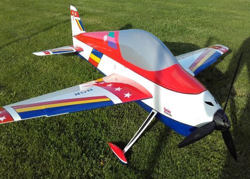 com Navn: Tore Jemtegaard Klasse: F3A Fly: Spark produsert av Krill-Model