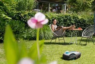 Hold alltid et øye med hagen din Om du har en robotgressklipper, vanningskontroll, fuktighetssensor eller hagebelysning, gir GARDENA smart app en komplett