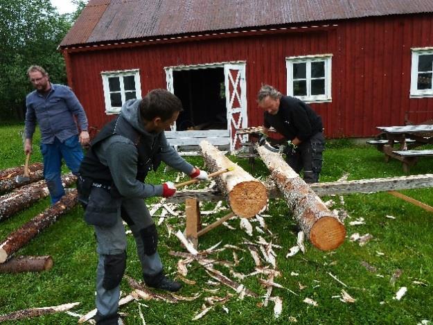 Men været siste høst var ikke på vår side, så det ble stadig nye utsettelser.