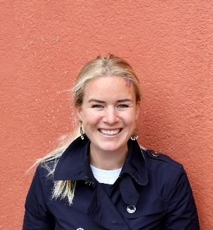 PRESENTASJON AV FOREDRAGSHOLDERE: Tale Maria Krohn Engvik Tale hadde vært ansatt som helsesøster i Oslo kommune i seks år, da hun på tampen av 2016 åpnet snapchatkontoen «Helsesista».