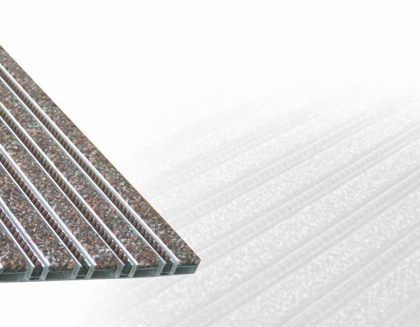 ABI Alucable-matte 10x10 Hvis du ønsker å kombinere teppe/nålepunch og børster for innendørs bruk, er ABI Alucable-matten 10x10 en glimrende løsning.