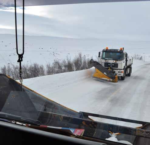 Vegtrafikkindeksen februar 2010 Det var 0,6 meir trafikk i februar 2010 enn same månad i fjor. Utviklinga dei siste 12 månadene har vore på 1,0.