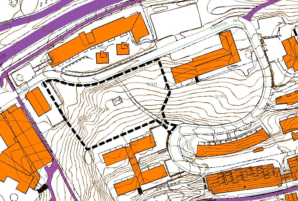 Omtale av ønska utbygging. Det er aktuelt å bygge ut til ca 85 leilegheiter. Tilkomst er frå Vikhovlia med innkøyring til kvar sin parkeringskjellar h.h.v. frå nordvest (nederste plan) og nordaust (plan 2).