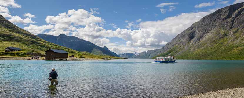 Gjende 2019 første byggetrinn fullført Gjende langs Nasjonal turistveg Valdresflye er ein av ti store attraksjonar som får eit solid løft gjennom turistvegsatsinga med bidrag frå Oppland