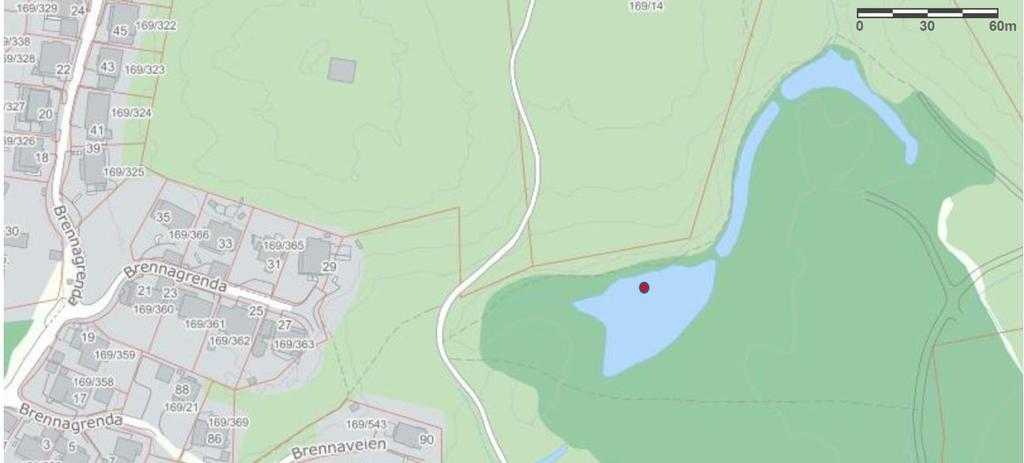 3.8 Grønmo golfbane Dammen ligger i kanten av en barskog vest for Grønmo golfbane ved Brenna (GPSkoordinater: lengdegrad 10.84777, breddegrad 59.84727).