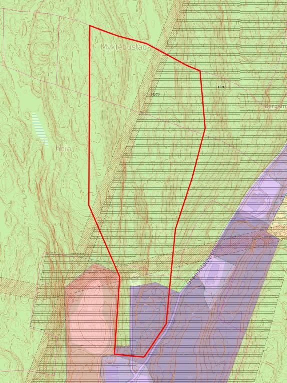 Fig. 2. Utsnitt av kommuneplanens arealdel. Forslag til planavgrensning er vist med rødt. Planområdet inngår i 2 reguleringsplaner. Den ene er Områdeplan for Grendstøl, vedtatt 18.11.2014.