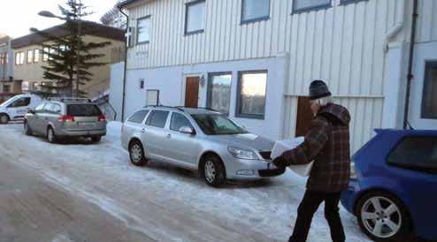 Svein Hansen utanfor bedehuset Betania i Hammerfest.