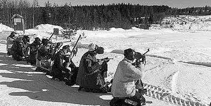 32 Han hadde forøvrig flest innertreff av samtlige skyttere, med 20. Eirik ble nr. 40 med 30/10. Nordstrandsskytterne Gunstein og Tobias ble hhv. nr. 16 og 24.