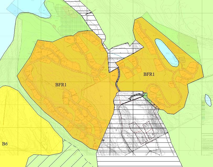 Deler av området er innenfor aktsomhetsområde snøskred, aktsomhetsområde steinsprang og aktsomhetsområde jord- og flomskred. Konklusjon: Området legges inn som boligområde.