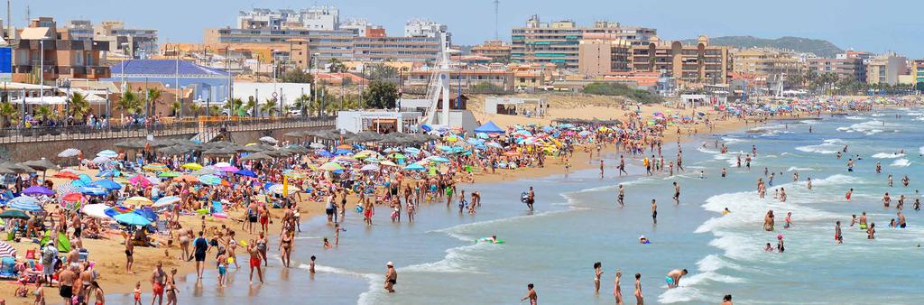 COSTA BLANCA I Valencia-regionen er det totalt 135 strender og 15 marinaer som har beholdt eller fått det blå flagget som indikerer god kvalitet på vannet, sikkerheten og servicenivået, i tillegg til