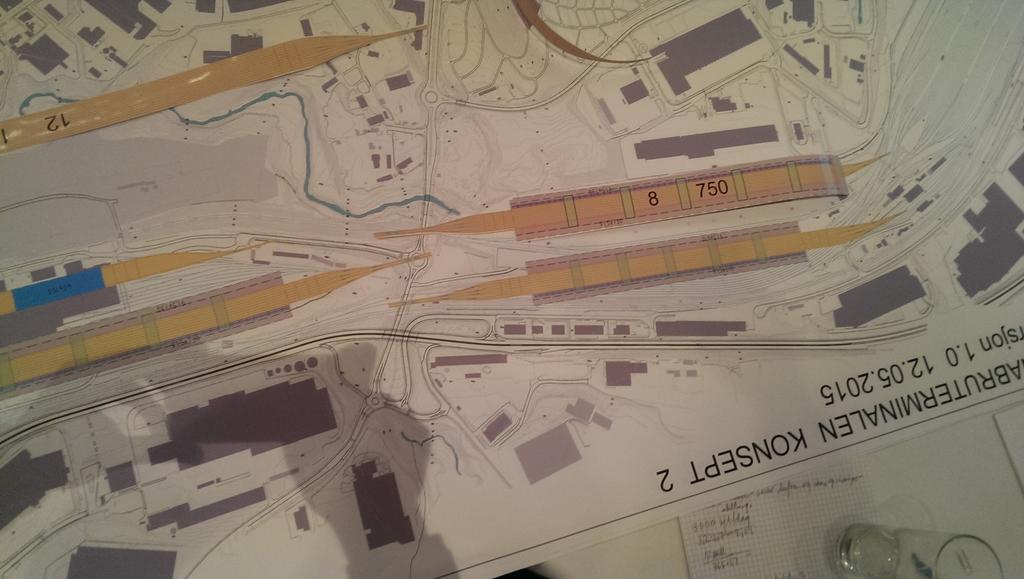 5 Referat fra diskusjon i gruppene 5.2.3 Konsept 2 Byggetrinn 1 - lastespor nærmest Grorud verksted Forutsetter at det bygges et trekkspor mellom lastesporene på Alnabru (C-sporet).