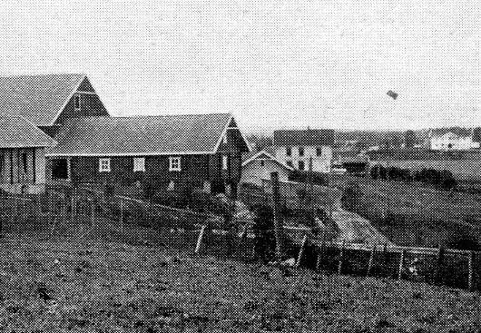 Aamot meieri. Noen temaer fra de første tjue åras drift basert på protokollen fra 1895 til 1926. Kort om lovene (vedtektene) og organiseringen.