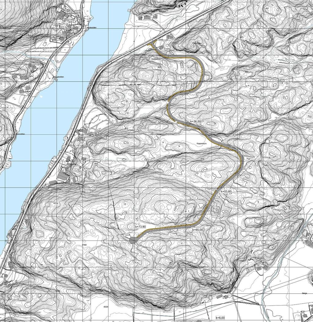 Side 3 av 7 utgjør ca. 1 400 lm, med maks stigning 7 % (ca. 1:14). Samleveien er tilrettelagt for buss med snuplass. Samleveitraséen, høyeste punkt markert med rød ring 5.