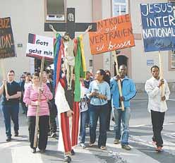 Andrä am rechten Murufer in Graz bedeutet das: Wie lebe ich als christliche Minderheit in einer multikulturellen und sozial stark gemischten Gesellschaft meinen Auftrag?