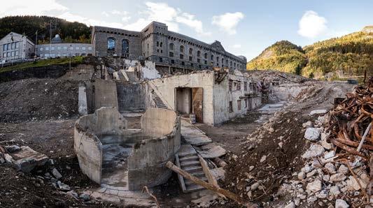 Etter en omfattende prosess lokalt, regionalt og nasjonalt kunne industriarbeidermuseet åpne dørene på Vemork i 1988. Maskinhallen er selve hjertet i Vemork kraftverk.