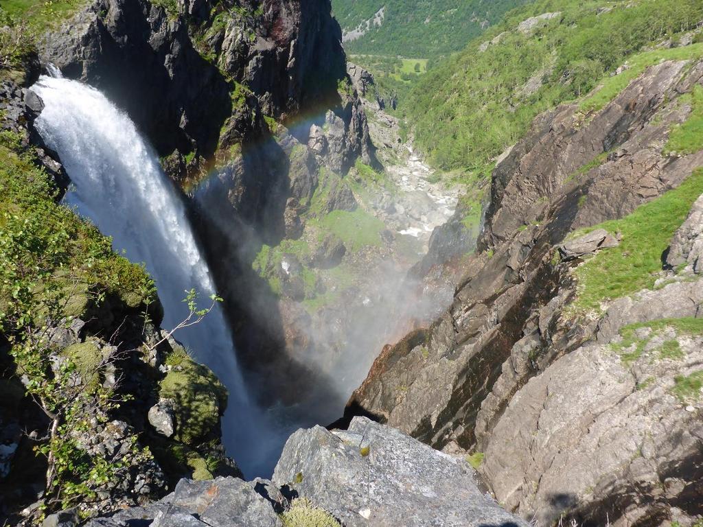 Side 4 Rykanfossen under NVEs befaring av søknaden om Lyngsåna kraftverk 28.6.2017.