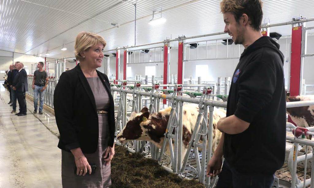 Foto: Trond Erlend Willassen vendigvis legges til grunn for at innovasjoner oppstår, men at også uformelle relasjoner i like stor grad bidrar til nytenking 54.