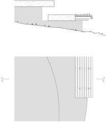 Adkomstplassen er planert med knust grus, og dimensjonert for bussbesøk og bilparkering.