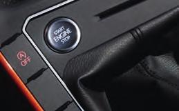 Len deg tilbake og nyt kjøreturen Korsryggstøtte (ekstrautstyr), dekor og stemningsfull ambientebelysning sørger for at du føler deg vel i Volkswagen Polo.