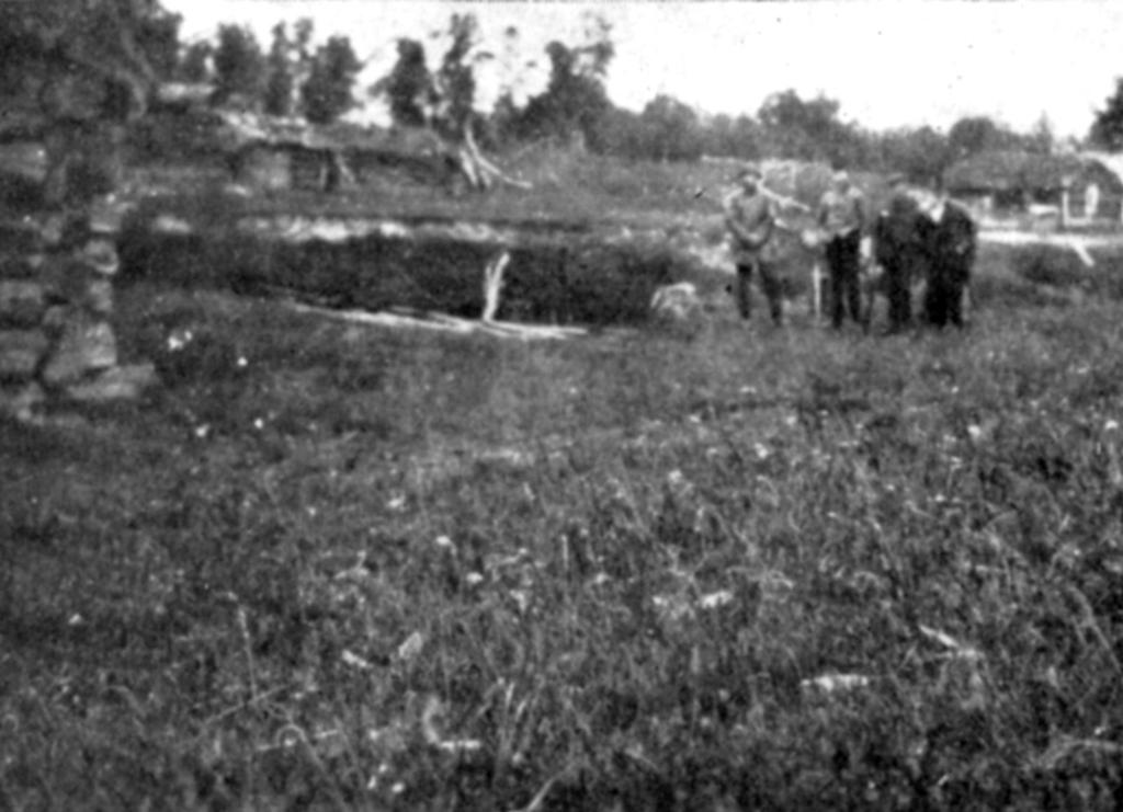 I 1694 er det krangel mellom unsetingane og tylldølane på den eine sida og dalsbygdingane og vingelsmennene på den andre.