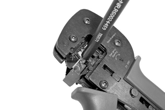 Release the clamp K. The contact is fixed. Make sure that the contact is placed in the housing and is held by the clamping bracket.