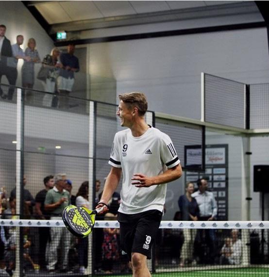 HEMING TENNIS (OSLO, NORGE) Norges første utendørs padelbane