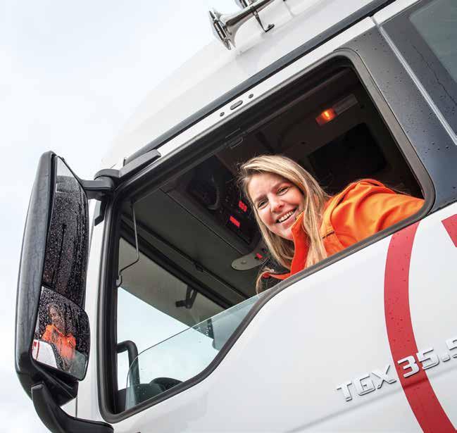 3. Lastebilnæringen og bedriftene Lastebilnæringen i Norge utfører et svært bredt spekter av transporttyper og tjenester.
