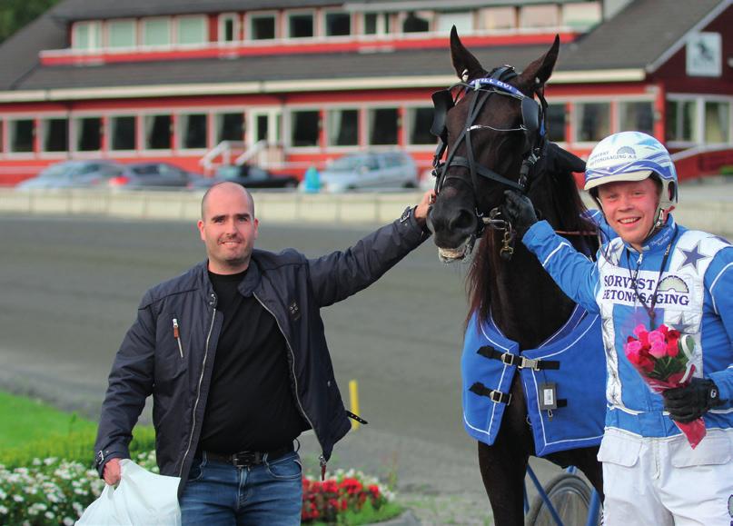 000 Ansgar Egeland 3 - Helmax Mix 0 - Strøket Tom Erga 0 Vinneren: 7 år HP ar Thai Tanic. Mor Cindy Nibs.Trener: M. Berge. Odds: Vinner: 4,29 Plass:,34-,96-,38 Tvilling: 70,85 Trippel: 274,27 Oms.: 8.