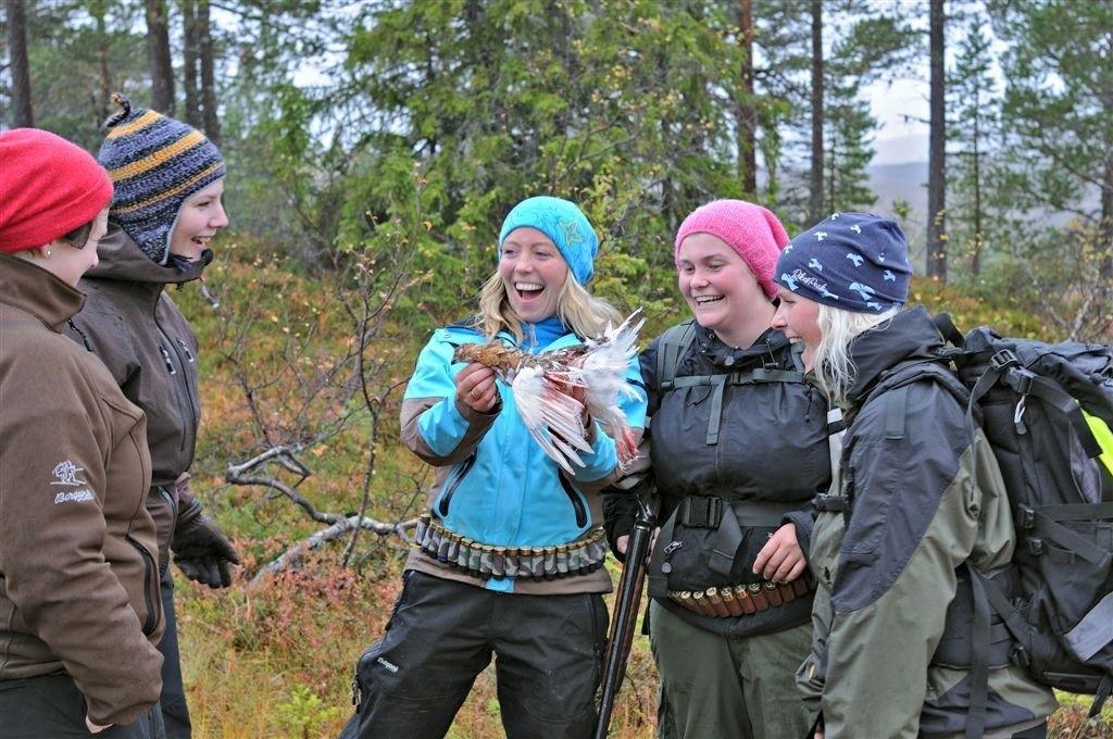 Skyting og skytebaner, hundearbeidet, fiske og annen faglig virksomhet. Barne- og ungdomsarbeidet og kvinnesatsingen. Tilrettelagte prosjektsatsinger.