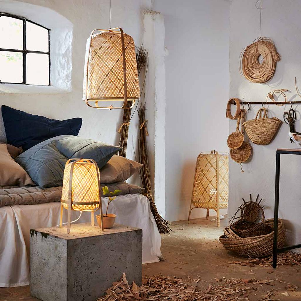 IKEA PRESSEPAKKE / APRIL / 2019 / 21 KNIXHULT lamper KNIXHULT håndlagde lamper i bambus gjør rommet naturlig vakkert.