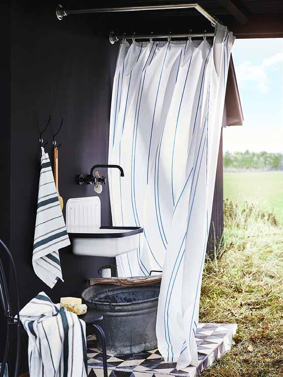 IKEA PRESSEPAKKE / APRIL / 2019 / 31 OTTSJÖN håndklær og dusjforheng Få en mer enhetlig stil på badet med de klassiske stripene på OTTSJÖN håndklær og dusjforheng.
