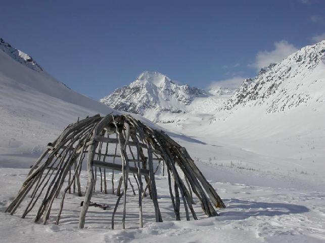 Rapport 01/11/2018 29 Bilde: Gammeskjellett i Fastdalen. Foto: John I. Larsen Kulturlandskap er landskap som er påvirket av mennesker.