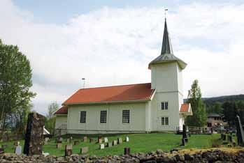 Vi hadde med for-sekker til hesten, så den stod og åt når vi var i gudstjenesten. Jeg ble konfirmert 22. september 1935 i Sørum kirke.